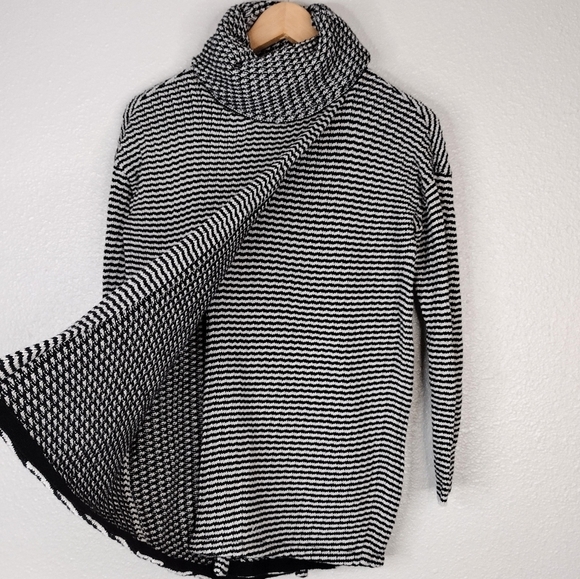 Cabi Fergie Cotton Knit Striped Cowlneck Sweater Size XXS - Picture 11 of 14